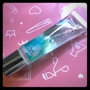 Liplicious Mint Glass